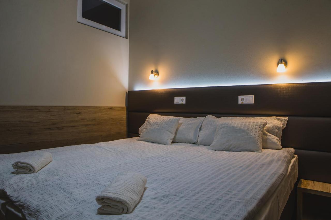 Sztar Motel Etterem Balassagyarmat Eksteriør bilde